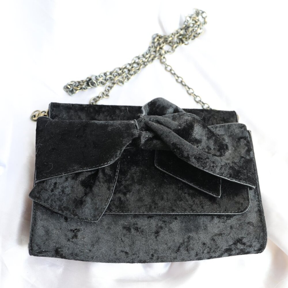 Anthropologie Retro Crossbody Black Bag Velvert Bow Chain Purse